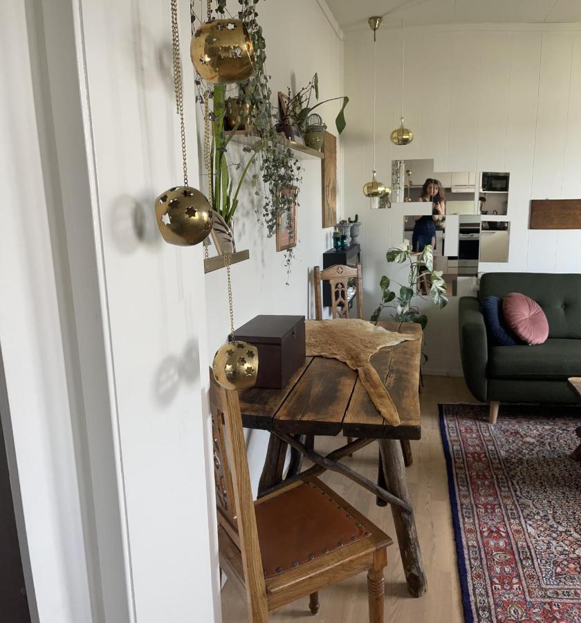 Lake View Apartment
